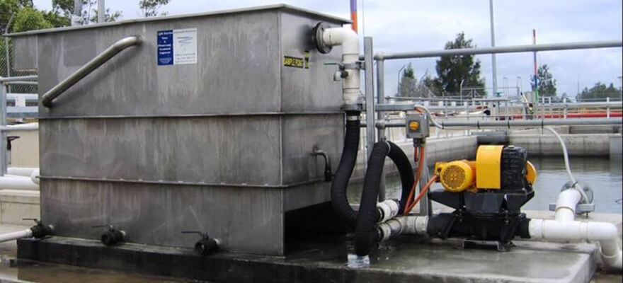 Separation of oily wastewater